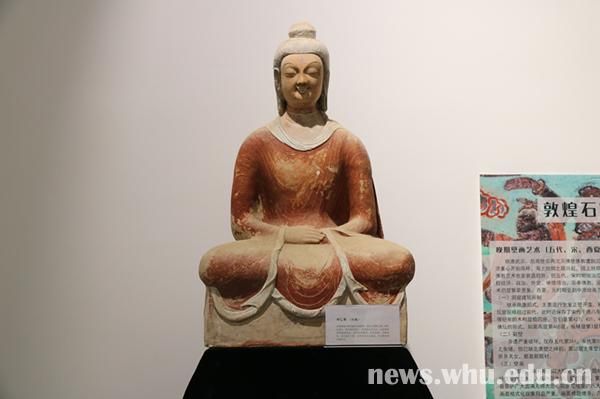 敦煌壁畫藝術(shù)精品正在展出組圖